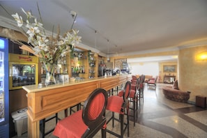 Snack bar