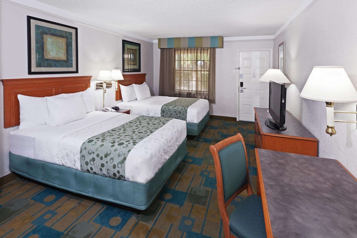 Room, 2 Double Beds