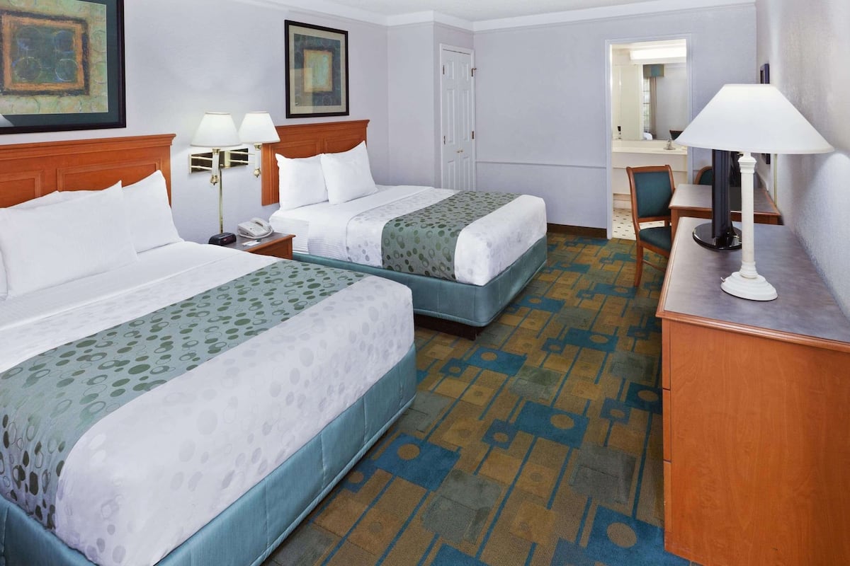 Room, 2 Double Beds, Non Smoking, Pool View (Tub with Grab Bars)