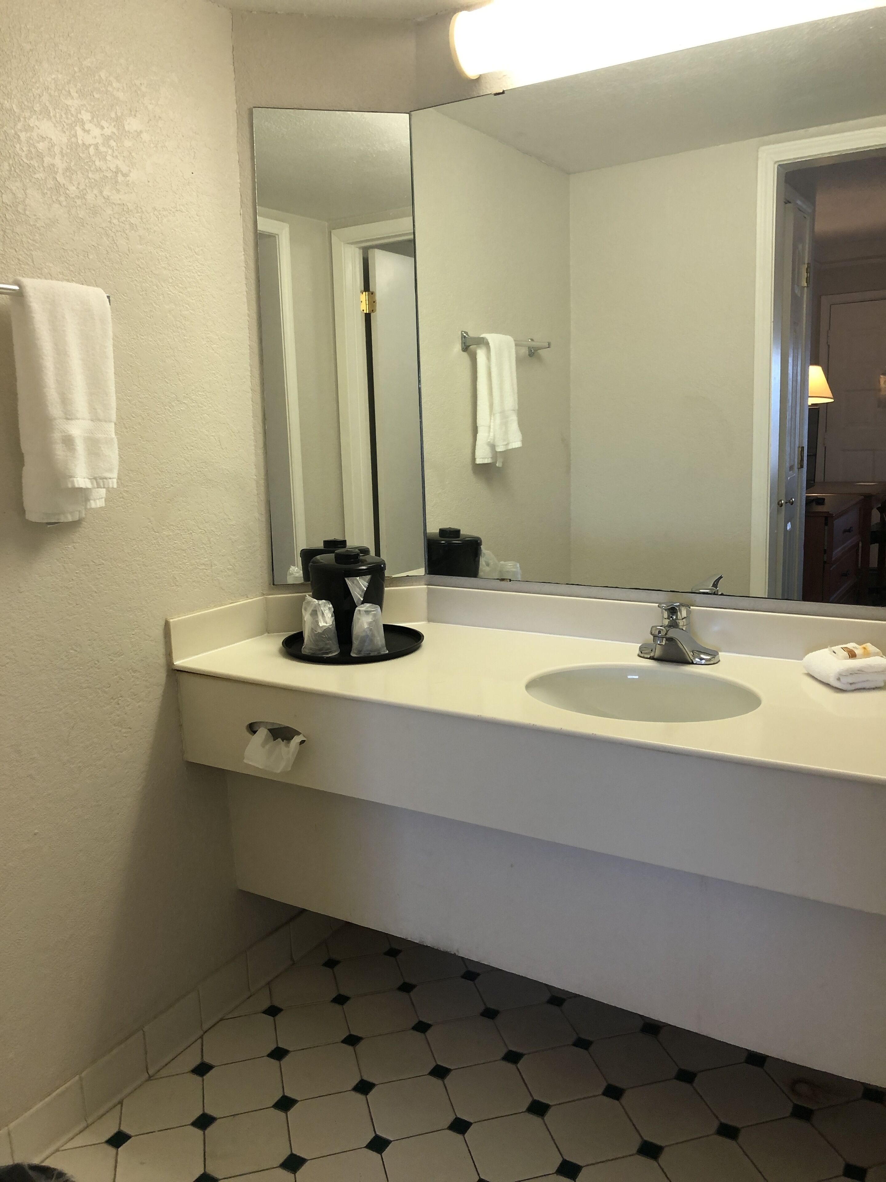 Foto - La Quinta Inn by Wyndham Austin Oltorf