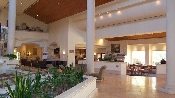 Lobby - Park Terrace Suites (Phoenix)