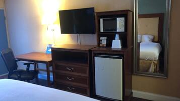 Blackout curtains, free WiFi, bed sheets