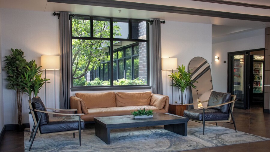 Wyndham Bloomington - Mall of America