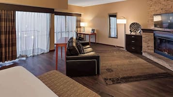 Seprai premium, bantalan ekstra lembut, dan meja kerja