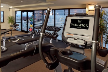 Fitness center at Warwick Denver