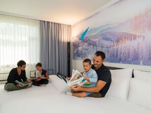 Executive Room, 1 Double Bed with Sofa bed | Premium bedding, in-room safe, desk, blackout drapes - Novotel Lyon Bron Eurexpo (Bron)