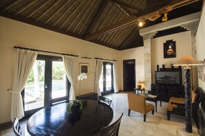 Minibar, in-room safe, individually furnished, desk - The Royal Beach Seminyak Bali (Seminyak)