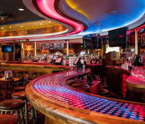 Bar (on property) - Wort Hotel (Jackson)