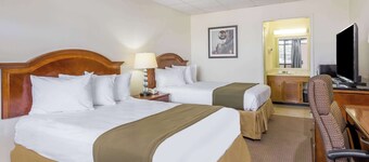 Days Inn by Wyndham Bedford