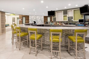 Bar (en la propiedad)