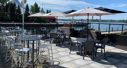 Delta Hotels by Marriott Sault Ste. Marie Waterfront