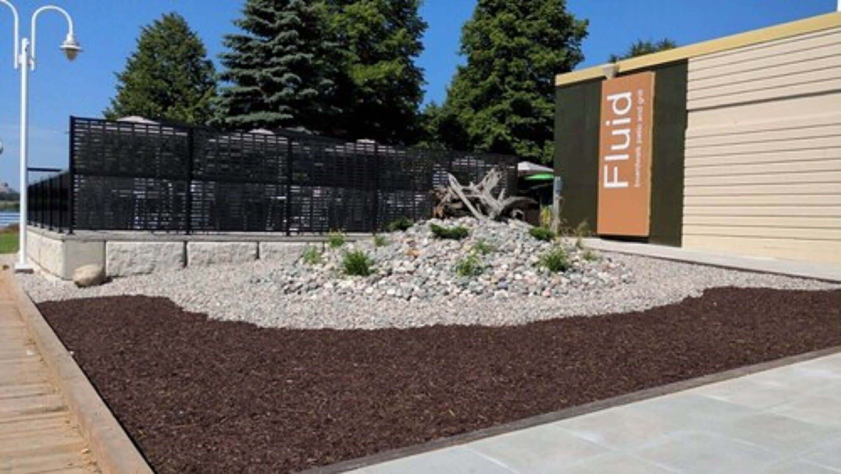 2 restaurants, breakfast, lunch, dinner served; local cuisine