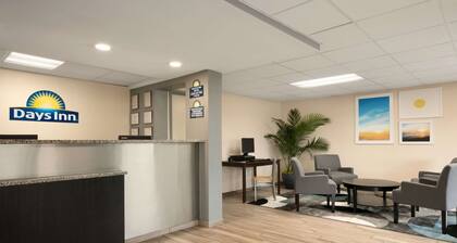 Days Inn by Wyndham Clearwater/Gulf to Bay