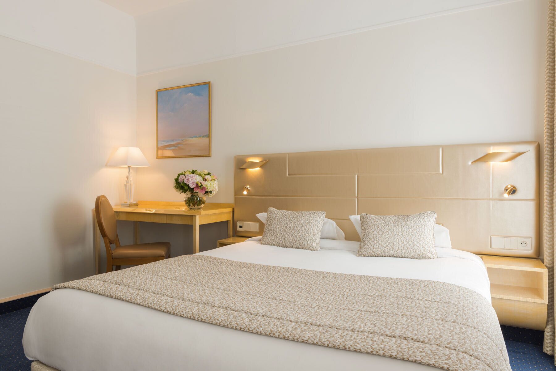 Photo - Atlantic Hotel