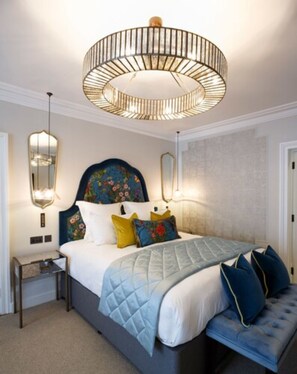 Feature Room Premier