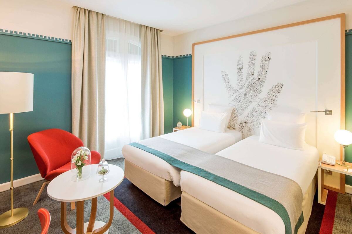 Premium bedding, pillow-top beds, in-room safe, blackout curtains