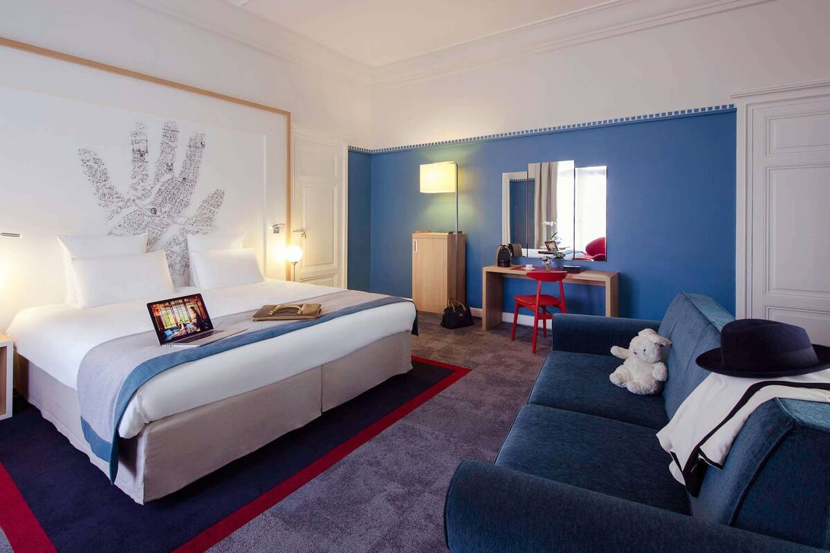 Superior Room, 1 Double Bed with Sofa bed | Premium bedding, pillowtop beds, in-room safe, blackout drapes