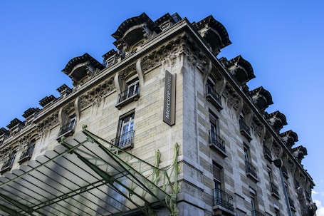 Front of property. Mercure Lyon Centre Château Perrache