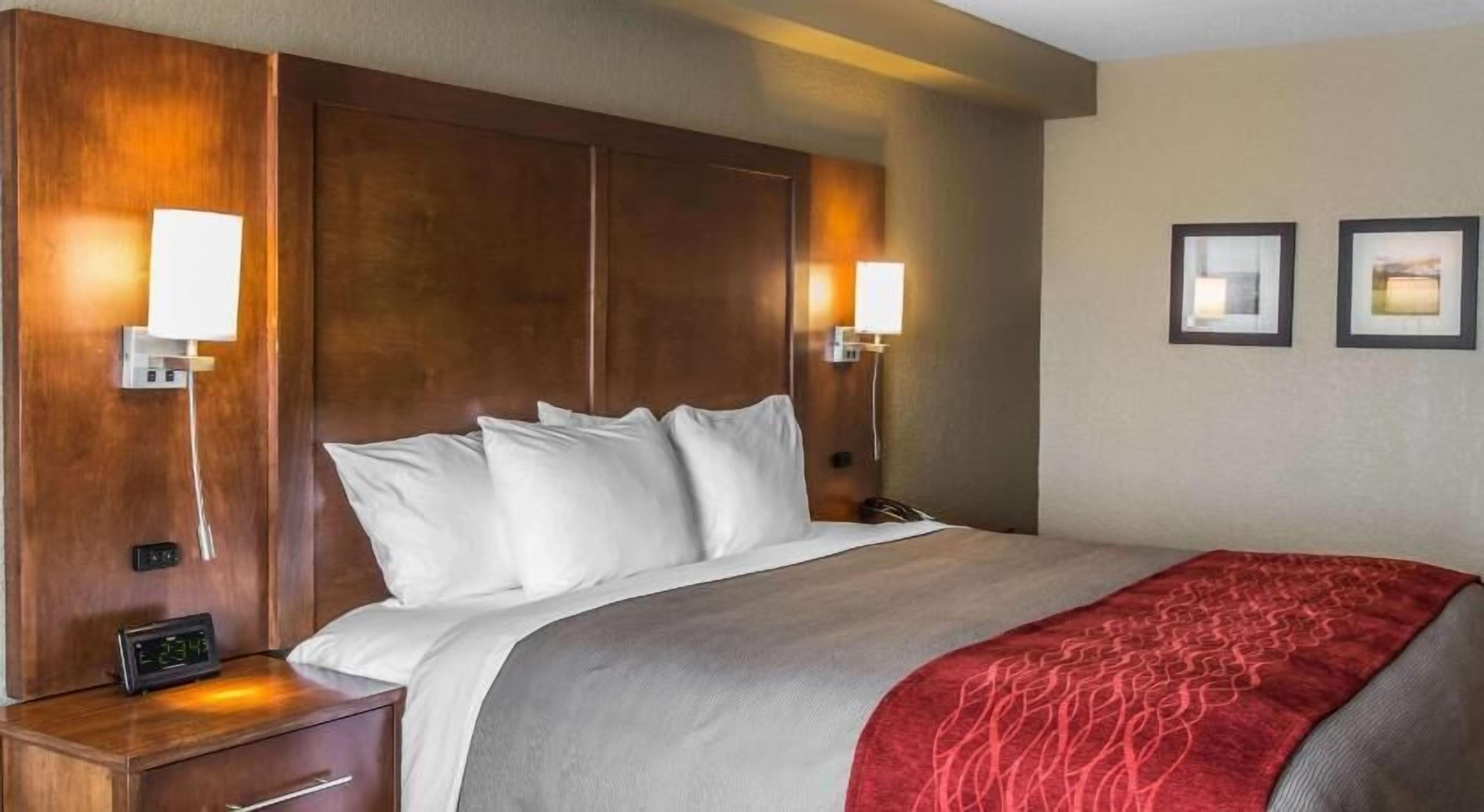 Premium bedding, desk, blackout drapes, iron/ironing board