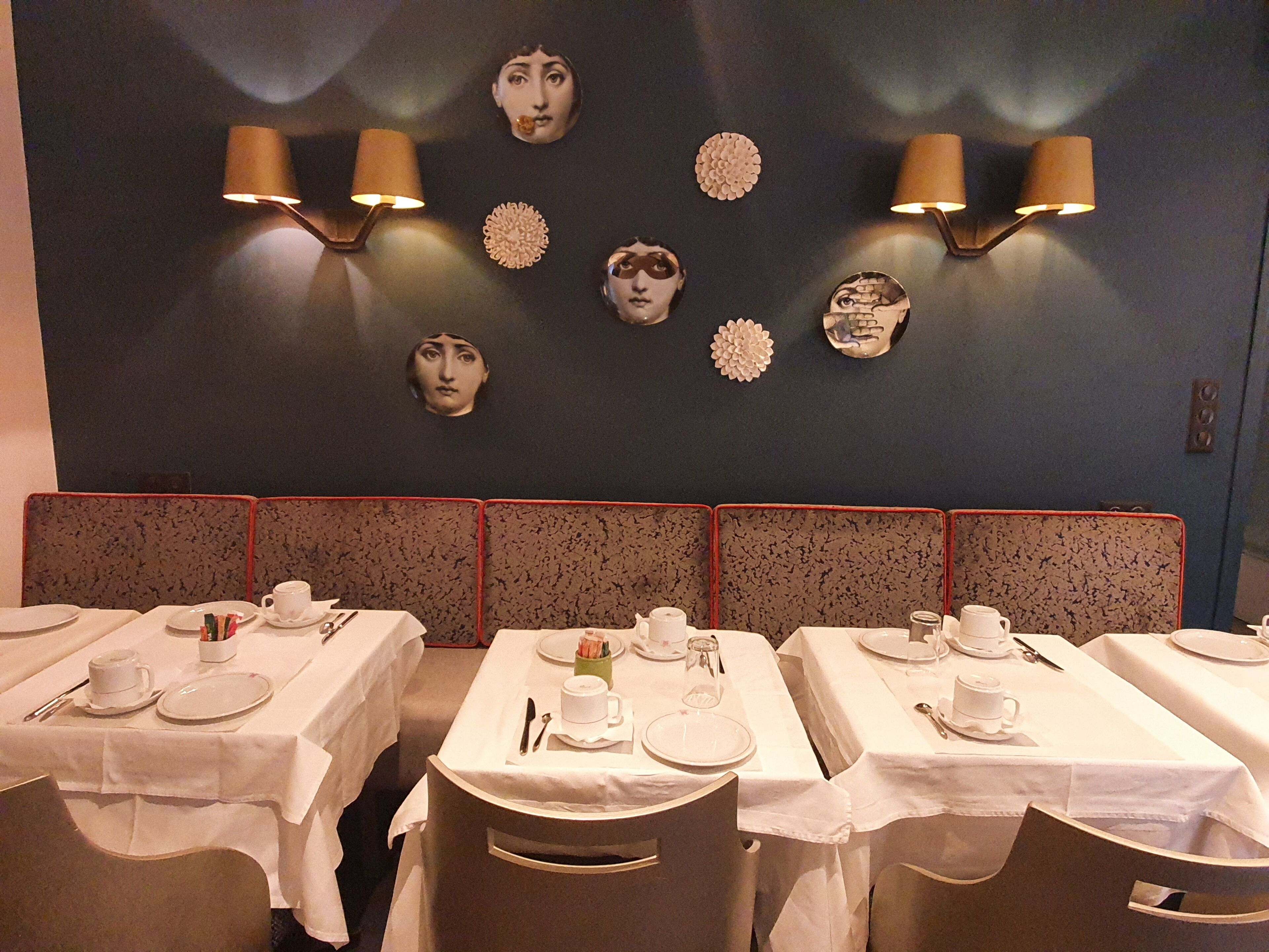 daily buffet breakfast (eur 14 per person)