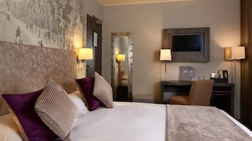 Hochwertige Bettwaren, Minibar, Zimmersafe, individuell dekoriert