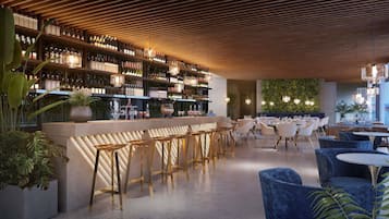 Serveert ontbijt, lunch en diner