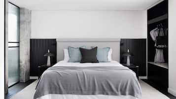 Premium bedding, pillow-top beds, minibar, in-room safe