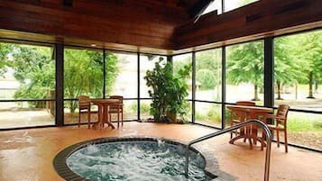 Indoor spa tub