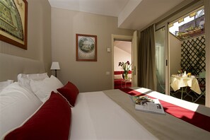 Single Room | Egyptian cotton sheets, premium bedding, minibar, in-room safe