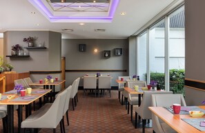 Daily buffet breakfast (EUR 17 per person)