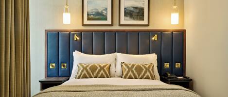 Premium bedding, in-room safe, desk, iron/ironing board