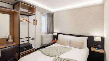 In-room safe, desk, free WiFi, bed sheets