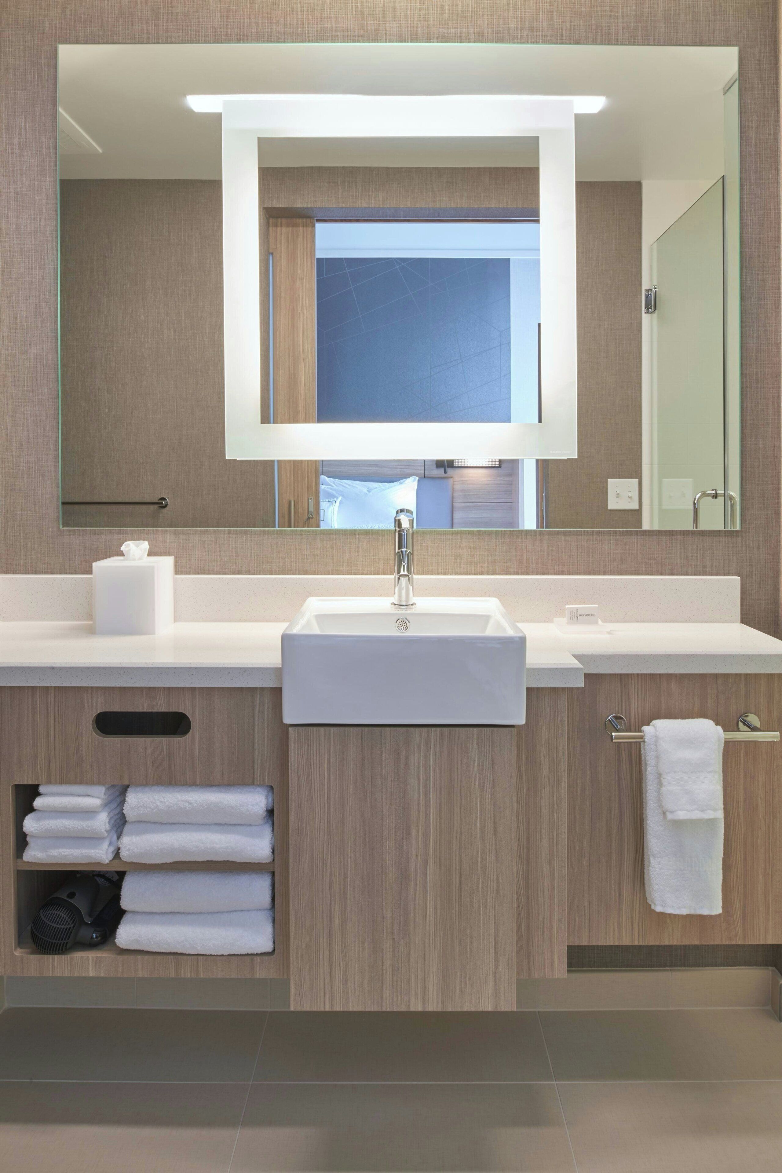 desk, blackout curtains, iron/ironing board, free wifi