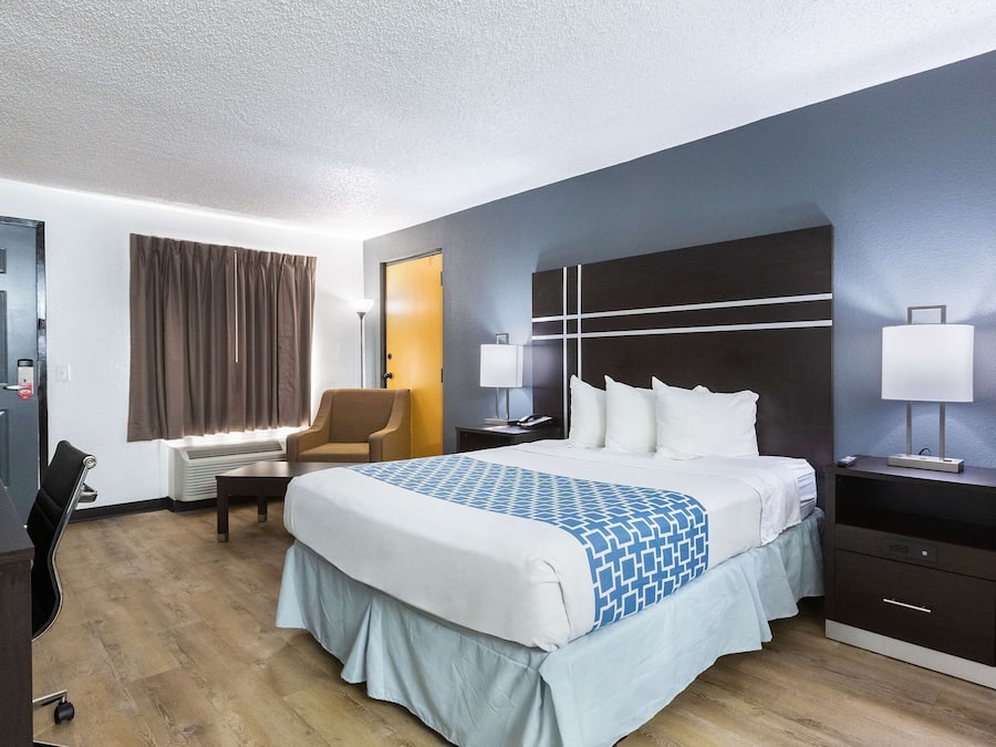 Blackout curtains, iron/ironing board, free WiFi, bed sheets