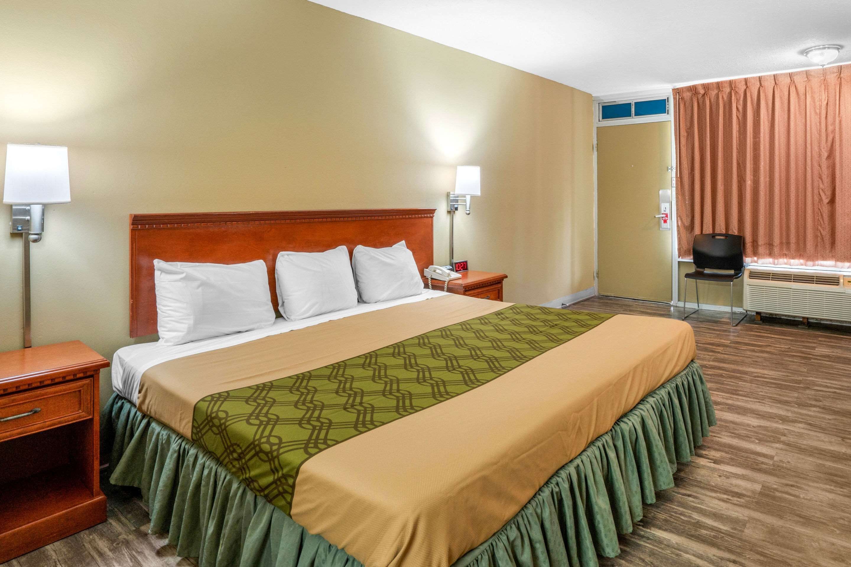 Ropa de cama de alta calidad, camas supletorias, wifi gratis