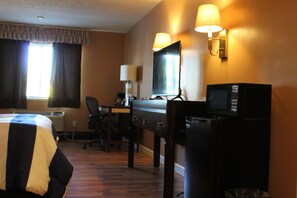 Premium Room, Non Smoking | 1 bedroom, in-room safe, individually decorated, individually furnished