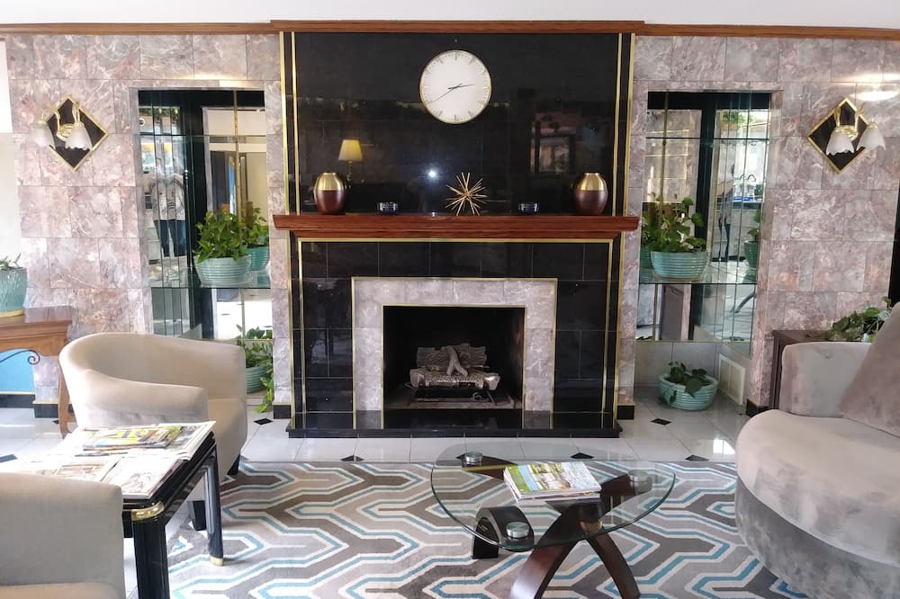 luxury hotels in Sandusky