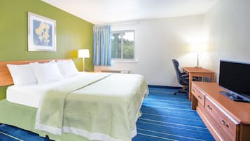 Studio Suite, 1 King Bed, Accessible, Non Smoking | In-room safe, desk, iron/ironing board, free cribs/infant beds