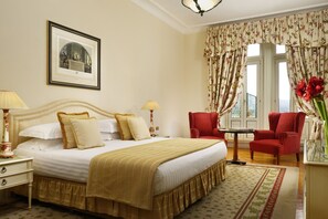 Minibar, in-room safe, desk, rollaway beds