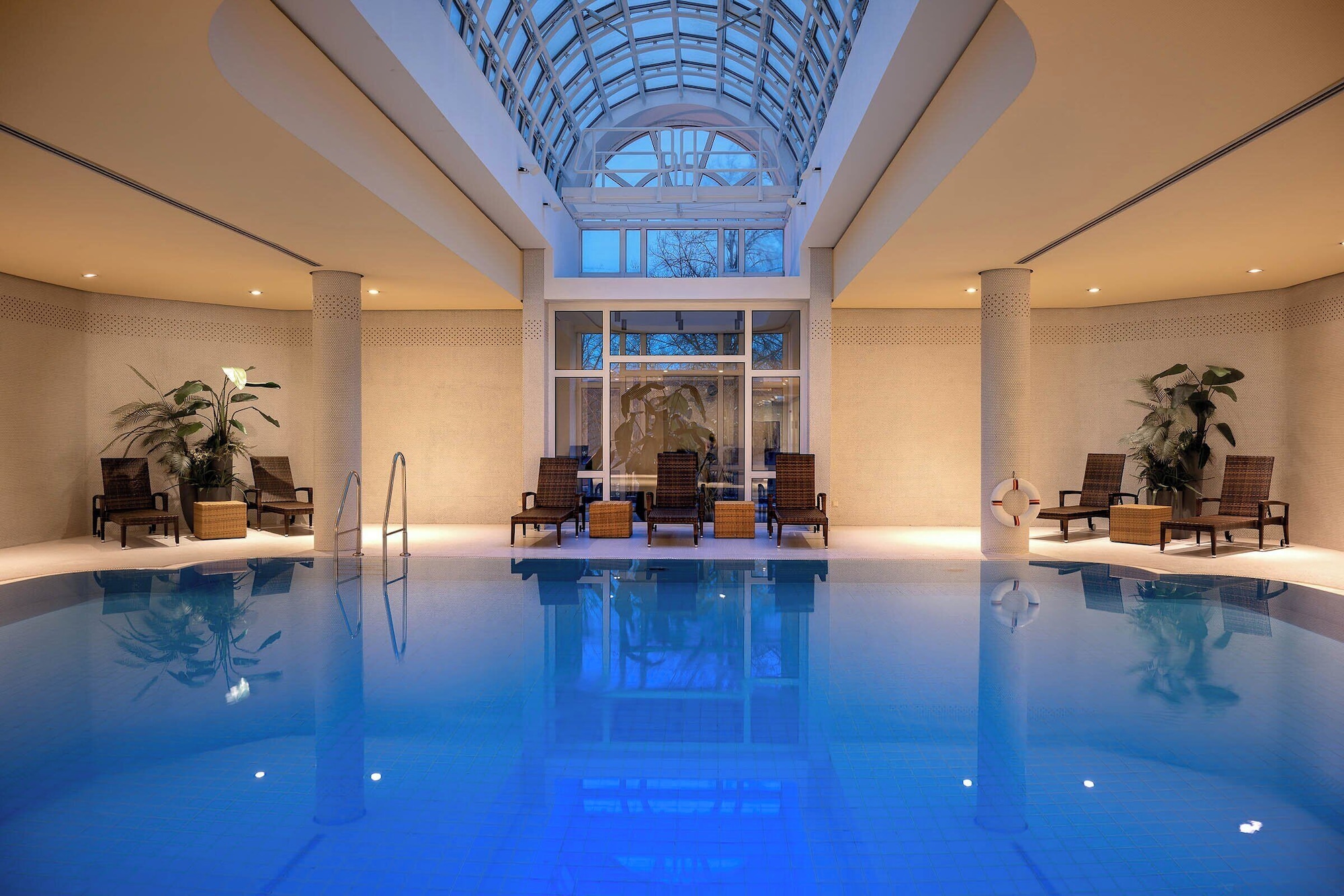 4 Star Hotels