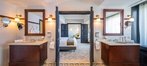 Signature Suite, 1 King Bed, Hot Tub (Warwick) | Minibar, in-room safe, desk, laptop workspace - Hotel Barsey by Warwick (Brussels)