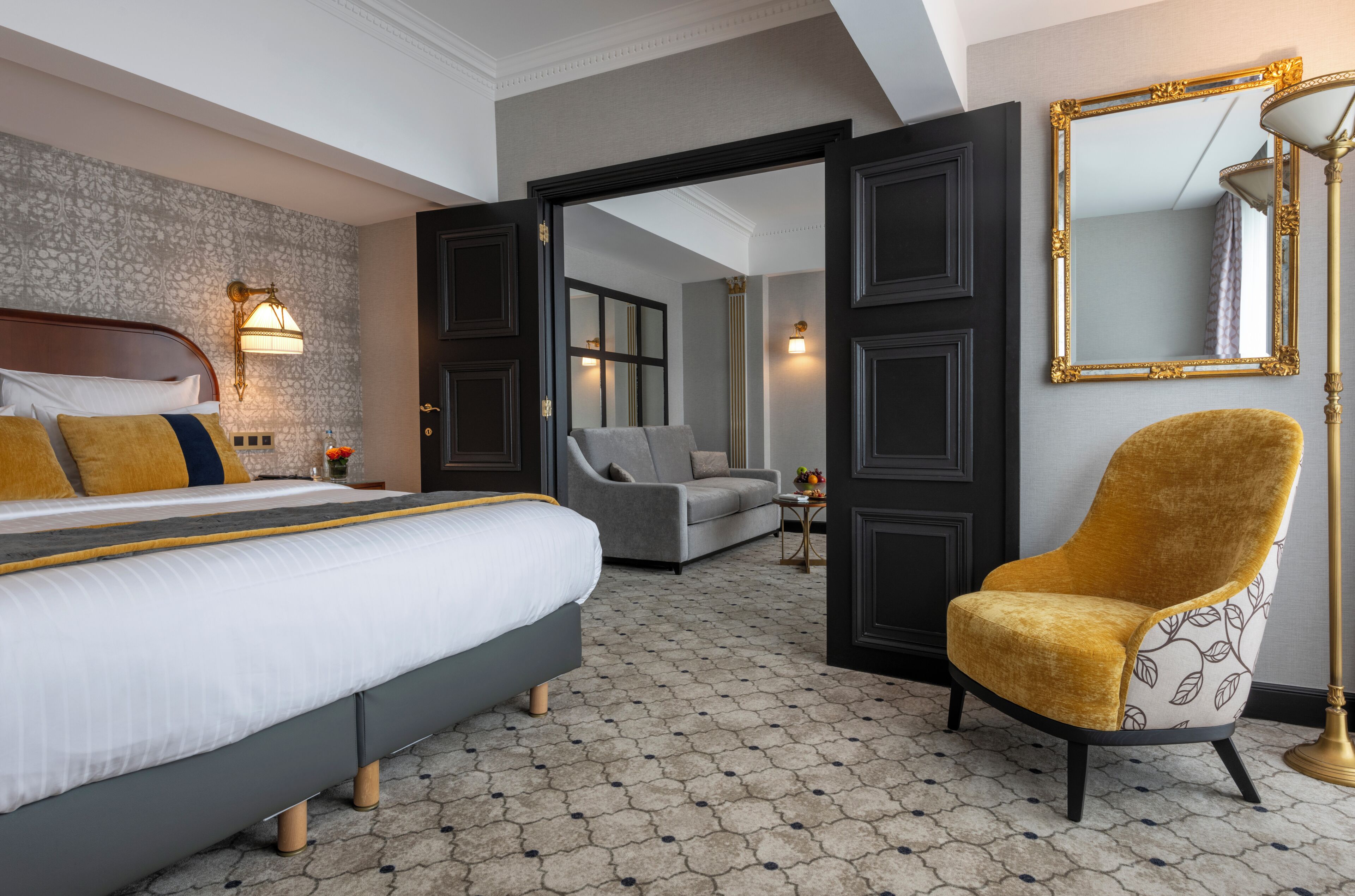 Signature-Suite, 1 King-Bett, Whirlpool (Warwick)