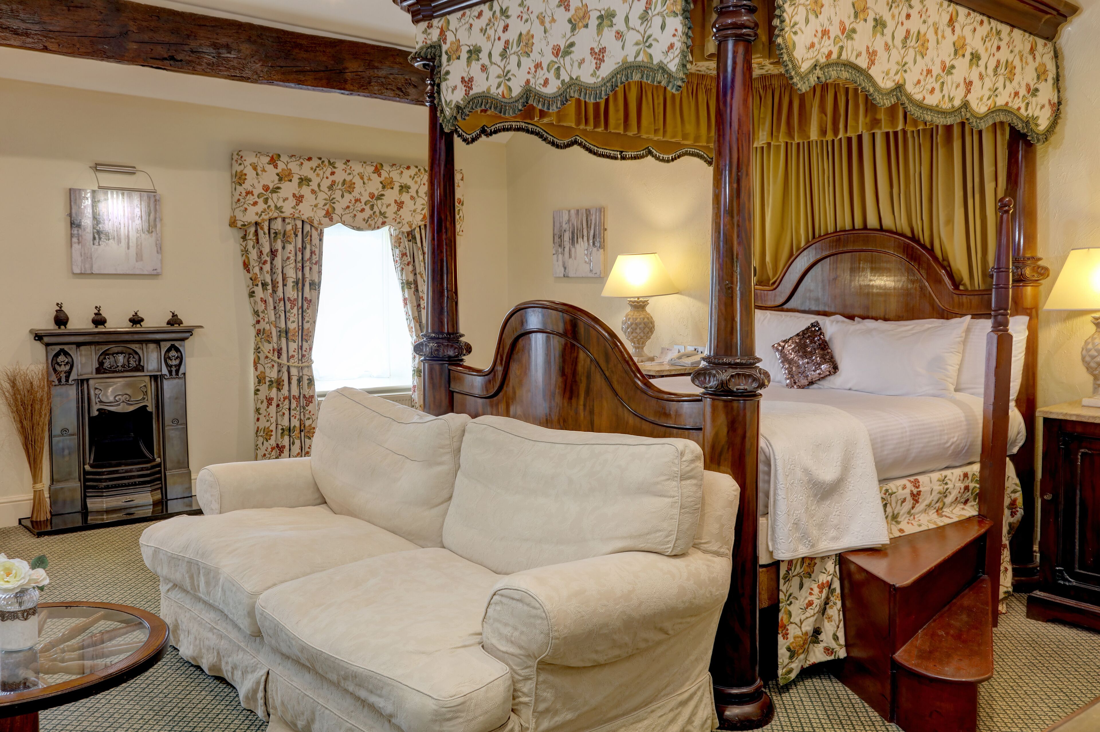 suite, 1 king bed (four poster bed) | view from room
