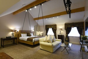 Suite, 1 King-Bett, Nichtraucher, Sauna | Hochwertige Bettwaren, Zimmersafe, individuell dekoriert