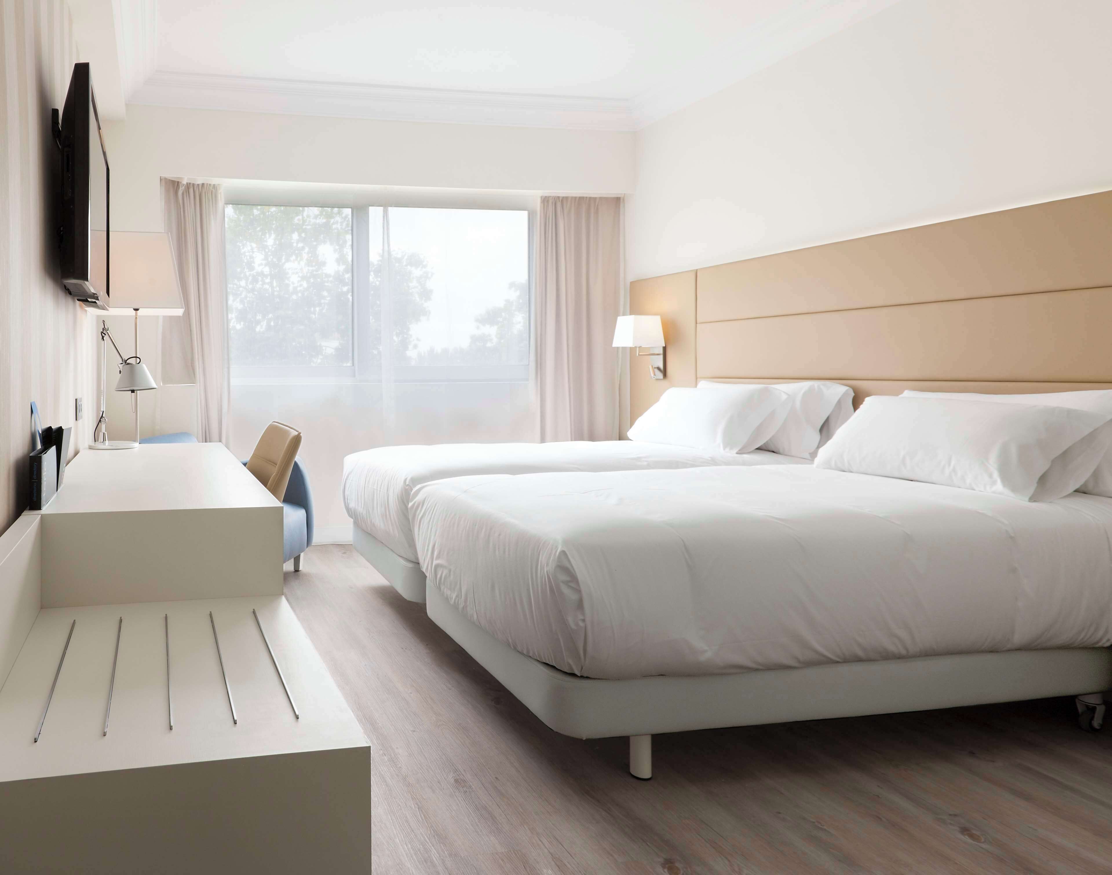 minibar, in-room safe, desk, blackout curtains