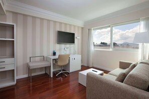 Minibar, in-room safe, desk, blackout curtains