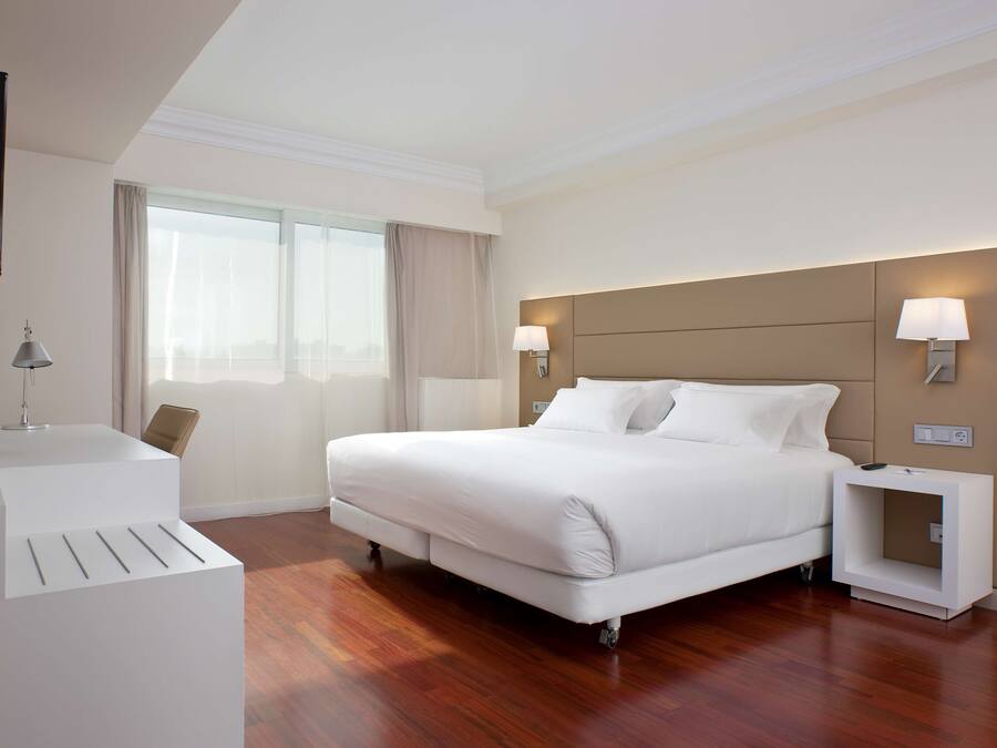 Minibar, in-room safe, desk, blackout curtains
