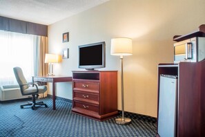Premium bedding, pillowtop beds, in-room safe, desk