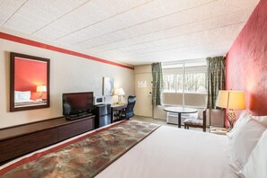 In-room safe, desk, laptop workspace, iron/ironing board