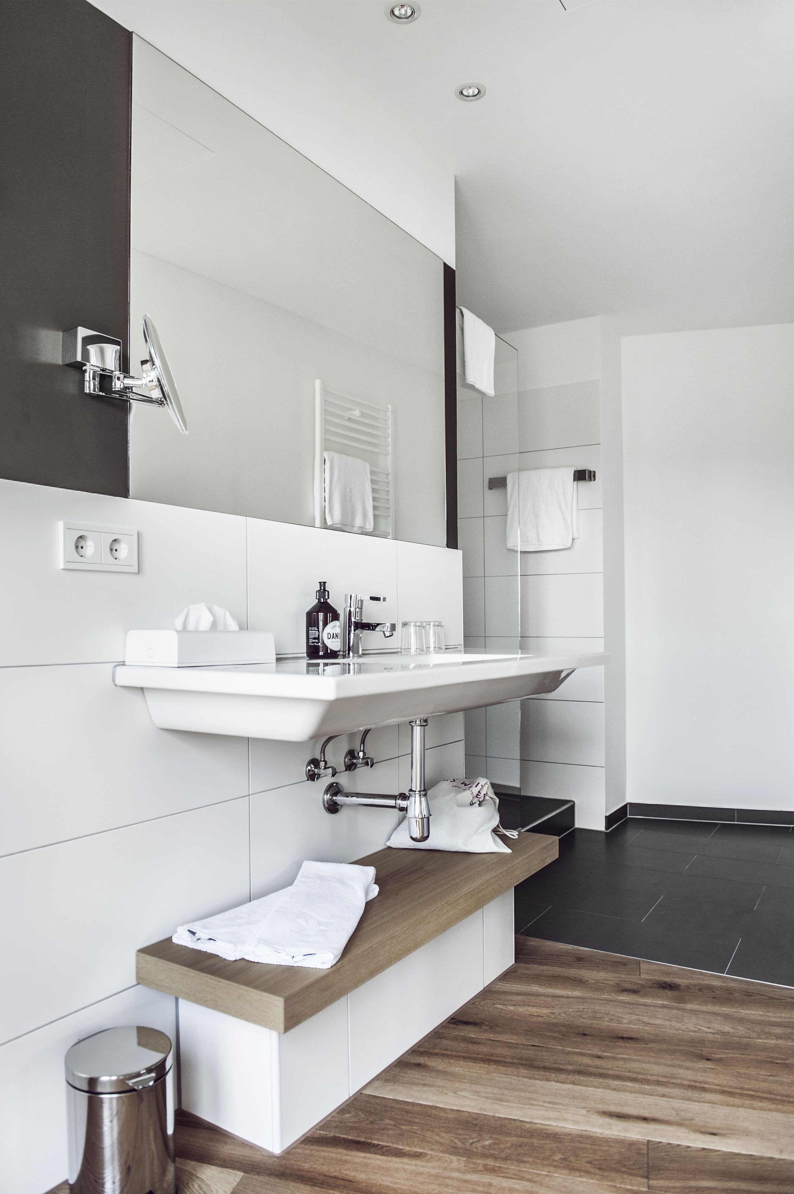 classic rubin junior suite | bathroom | eco-friendly toiletries, hair dryer, towels, soap